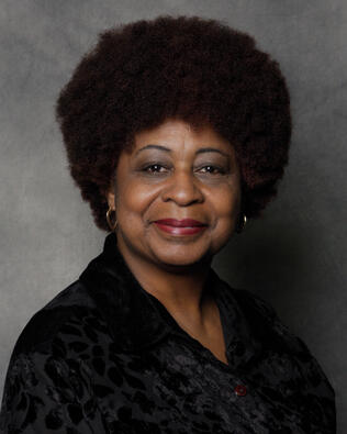 Headshot of Sandra Sample