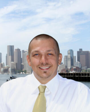 Headshot of Joshua Finet