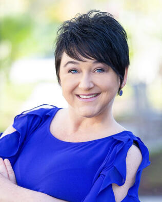 Headshot of Carrie Blevins