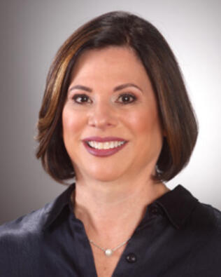 Headshot of Leslie Zaontz
