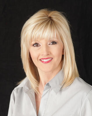Headshot of Kathy Palmer
