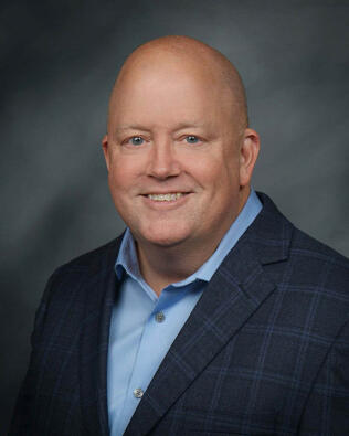 Headshot of Matthew Tenfelde