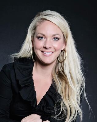 Headshot of Alex Johns