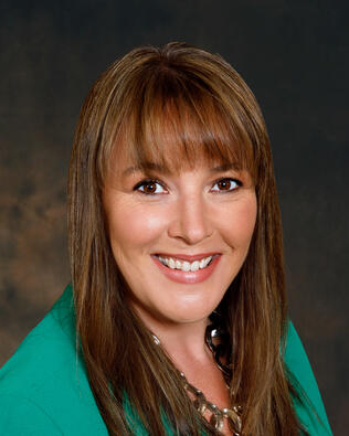 Headshot of Erin Feller