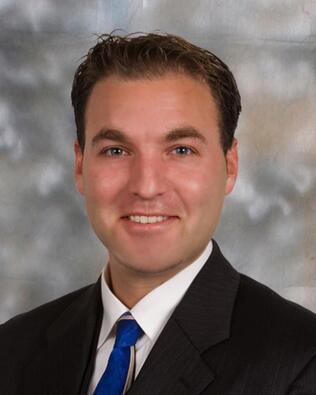 Headshot of Jerard Drewes