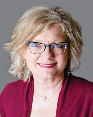 Headshot of Ellen Gruhot