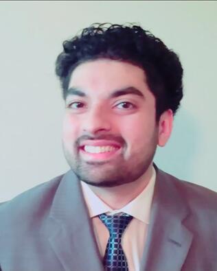 Headshot of Daniyal Malik