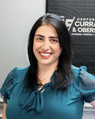 Headshot of Amna Almubarak