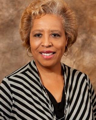 Headshot of Anita Etheridge
