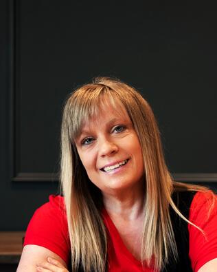 Headshot of Jeanette Hendricks