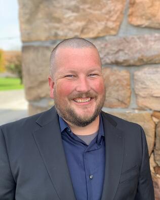 Headshot of Nathan Jarrett