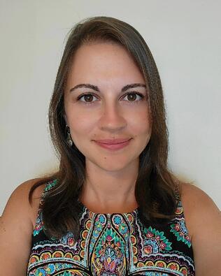 Headshot of Alida Korsachki