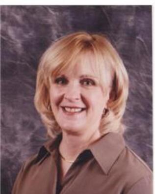 Headshot of Diane Finnegan