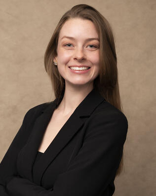 Headshot of Kallie Carlton