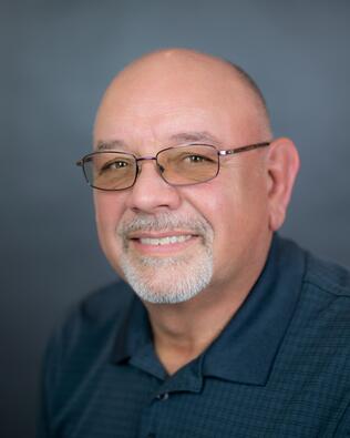 Headshot of Mark Davis