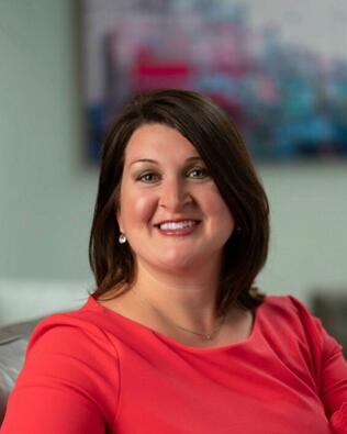 Headshot of Shannon Duncan