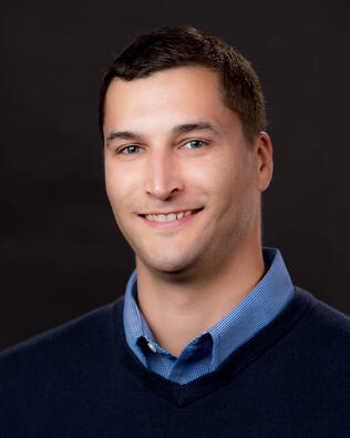 Headshot of Matthew Lee