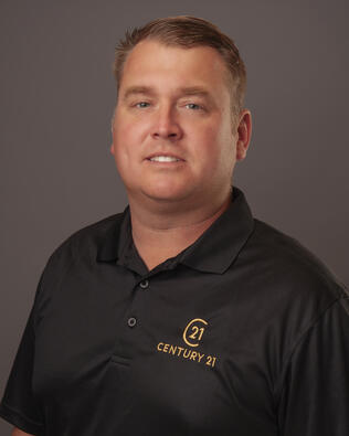 Headshot of Michael Cunningham