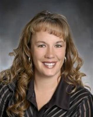 Headshot of Lana Carrell