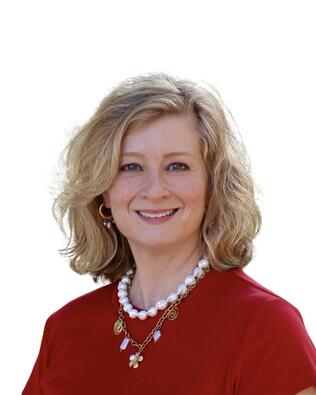 Headshot of Monica Valadez