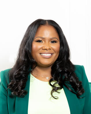 Headshot of LaTasha Hemsley