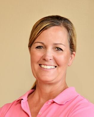 Headshot of Jeanette Davis