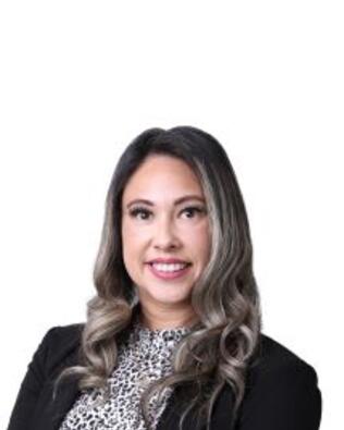 Headshot of Clara Escamilla
