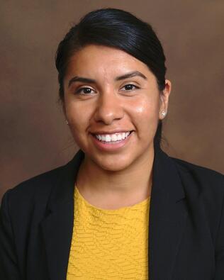 Headshot of Noemi Vazquez