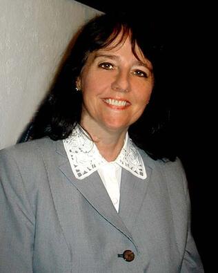 Headshot of Carlotta Ackley