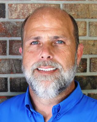 Headshot of Danny Fraser