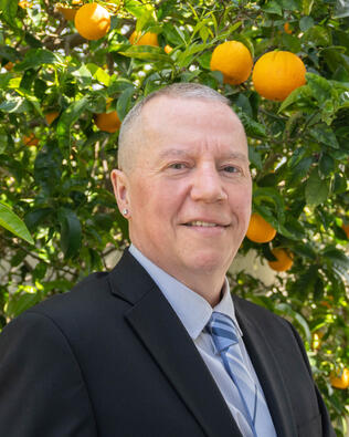 Headshot of Jeff Waugh