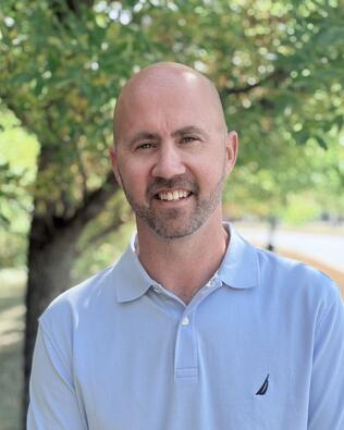 Headshot of Joe Henegar