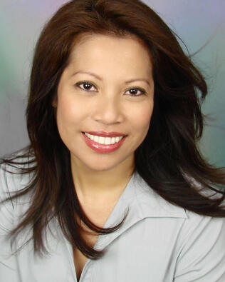 Headshot of Catherine Nguyen