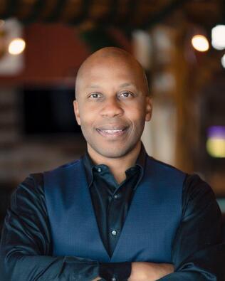 Headshot of Paul Pswarayi