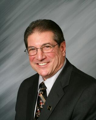Headshot of Chuck Dinolfo