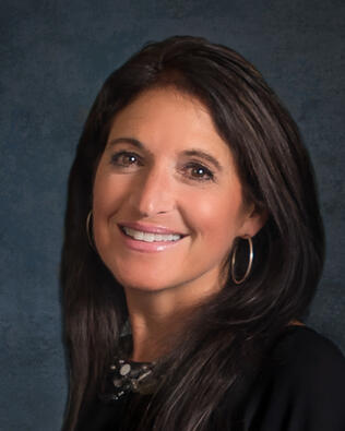 Headshot of Stacey Barto
