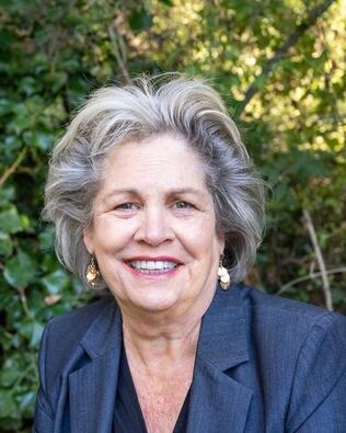 Headshot of Michelle Adams