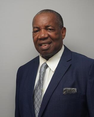 Headshot of David Agbeti