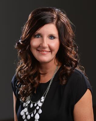 Headshot of Carrie Powell