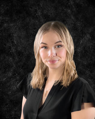 Headshot of Katelyn Olin