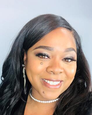 Headshot of Tamesha Edwards