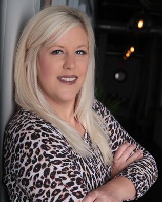 Headshot of Kimberly Bearre
