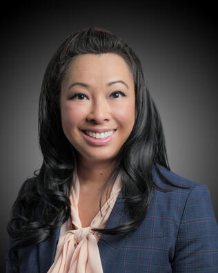 Headshot of Elaine Chac