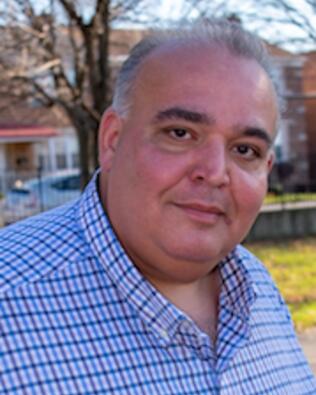 Headshot of Ernesto DeSieno