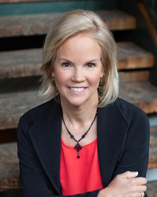 Headshot of Lori Bernard
