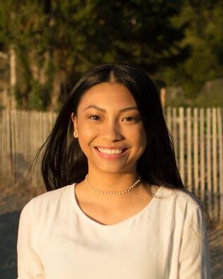 Headshot of Annamarie Cao