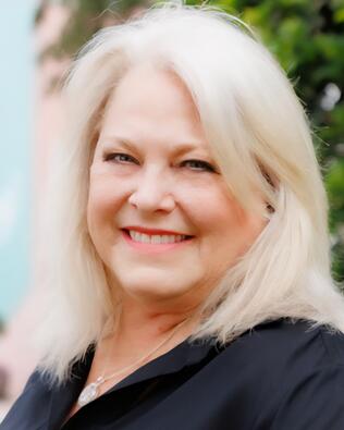 Headshot of LYNELL KENDRICK