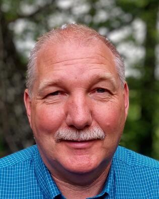 Headshot of Alan Cuthbertson