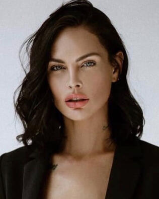 Headshot of Teela  Cull