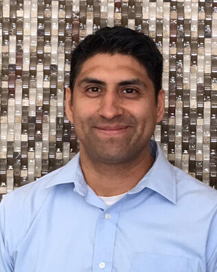 Headshot of Armando Juarez